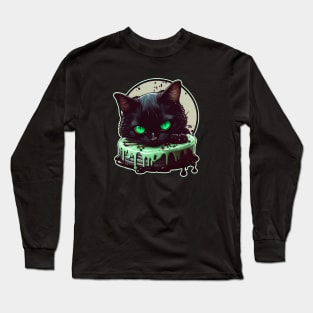 Cute Kitty Cat Love to Bite Cake Long Sleeve T-Shirt